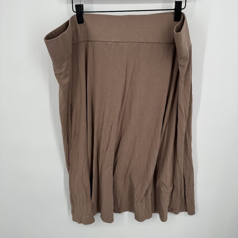 LOGO by Lori Goldstein Tan Skirt Size 2XL
